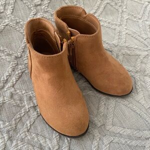 Cat & Jack Tan Kids Boots size 7